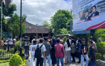 Demonstran Desak KPK Mengusut Skandal Suap Melibatkan Mirah Midadan Fahmid Anggota DPD RI Perwakilan NTB