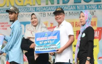 BRIDA NTB Serahkan Bantuan Gerobak Listrik Diacara Gelaran Pesta Rakyat Asongan Tahun 2026