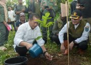 Gubernur NTB Ajak Polhut dan Masyarakat Jaga Hutan Demi Cegah Bencana Alam